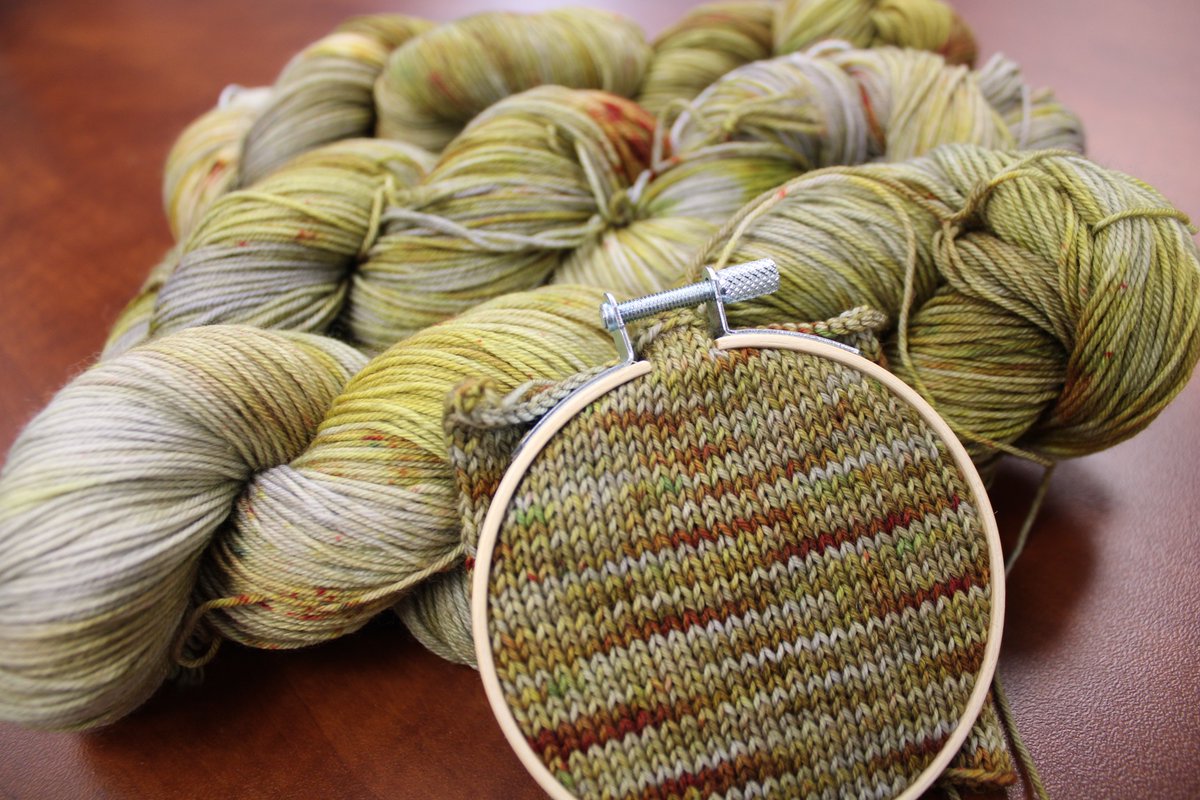 Vibe Check! is live in the shop! Check out this colorway inspired by Amber Gris's and Uncle Joshy's infamous sneak attacks.
#HandDyedYarn #IndieDyer #YarnSky #FiberArts #SmallBusiness #🧶 #TheZoneCast
etsy.com/listing/183777…