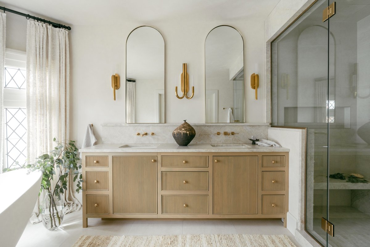 CrystalCabinets's tweet photo. A one of a kind furniture-style inset vanity! We loved how its elegant, organic design fits seamlessly earning a grand prize in our annual design awards. 

Designer: Jennifer Rogers
@bkckitchenandbath
Photography: Studio Thomas

Custom door, Aged Cedar on Premium Alder https://t.co/bMGvKZfJYc