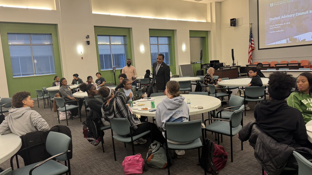 PHLschools's tweet photo. Superintendent @watlington_sr hosted a productive Student Advisory Council meeting, joined by District leadership, to discuss the facilities planning process, curriculum updates, and access to menstrual products in schools. #PHLed https://t.co/XVPP6jxUnH