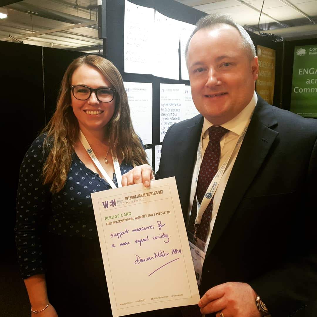 Congrats to our new Senedd Leader <a href="/DarrenMillarMS/">Darren Millar MS 🏴󠁧󠁢󠁷󠁬󠁳󠁿</a>

I'm so pleased the <a href="/WelshConserv/">Welsh Conservatives 🏴󠁧󠁢󠁷󠁬󠁳󠁿</a> group united behind him to lead us into the 2026 election

Darren gave me my first job in politics, I know he will be a strong and driven leader whilst connecting with the wider Welsh electorate🏴󠁧󠁢󠁷󠁬󠁳󠁿