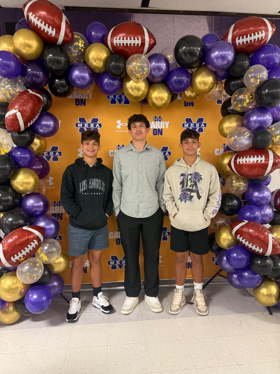 Adrik Reed (@adrik_reed) on Twitter photo Very honored and blessed to recieve the awards of Team Captain & the McCain Award Outstanding Player of the Year (MVP) for <a href="/Mesa_FB/">Mesa High Football</a>. I want to thank all my coaches and teamates for an amazing year. Also, want to thank my Dad & Mom for always being there and providing the tools Very honored and blessed to recieve the awards of Team Captain & the McCain Award Outstanding Player of the Year (MVP) for <a href="/Mesa_FB/">Mesa High Football</a>. I want to thank all my coaches and teamates for an amazing year. Also, want to thank my Dad & Mom for always being there and providing the tools