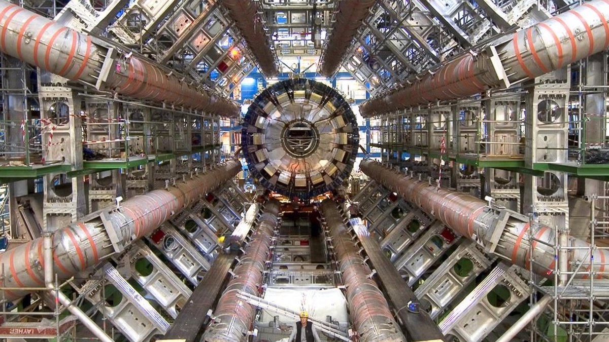 SLAClab's tweet image. How are scientists using AI with the Large Hadron Collider at @CERN?
Tune into tonight’s #SLACPublicLecture to find out from Julia Gonski, and stick around after for a live Q&A! bit.ly/40ZFcyN