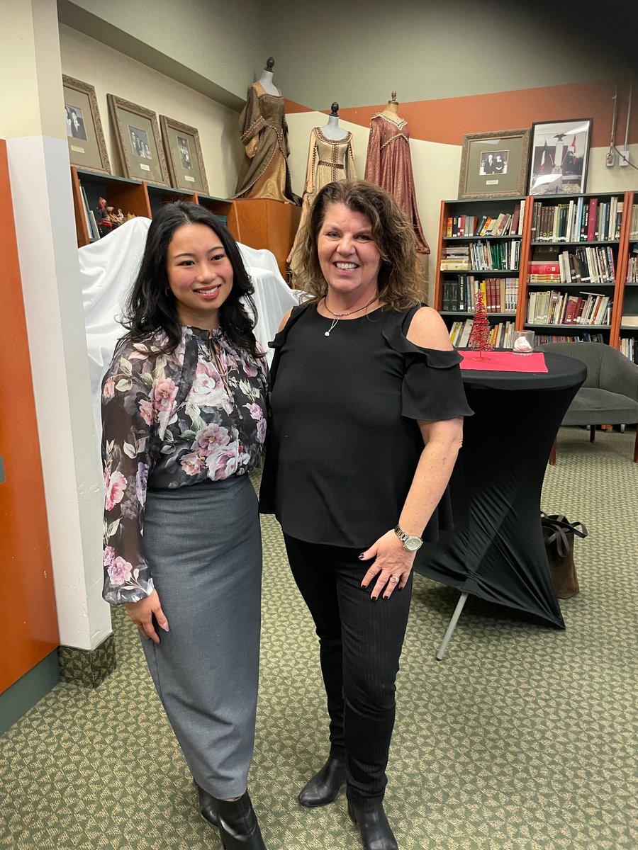 LTCAManitoba's tweet image. A festive afternoon November 27th at LTCAM’s “Jingle &amp;amp; Mingle”! 🎄 Over 40 attendees, including MLA Jelynn Dela Cruz, joined us at the Caboto Centre. Thanks to Sorrento’s for the amazing food &amp;amp; gelato bar! ✨
#jingleandmingle #LTCAM2024 Caboto Event Centre