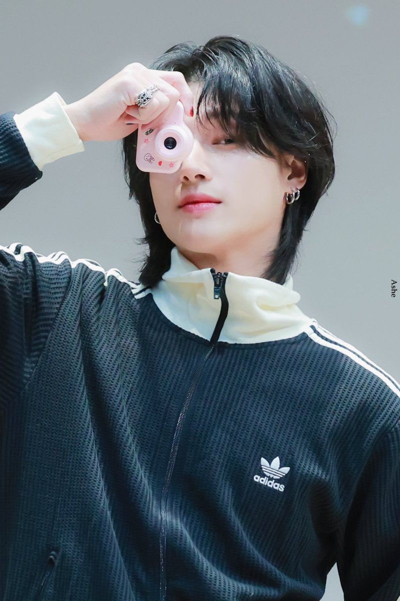 241205 사운드웨이브

🖤🩷

#에이티즈 #우영 #ATEEZ #WOOYOUNG