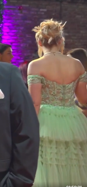 lara🪩 tweet media