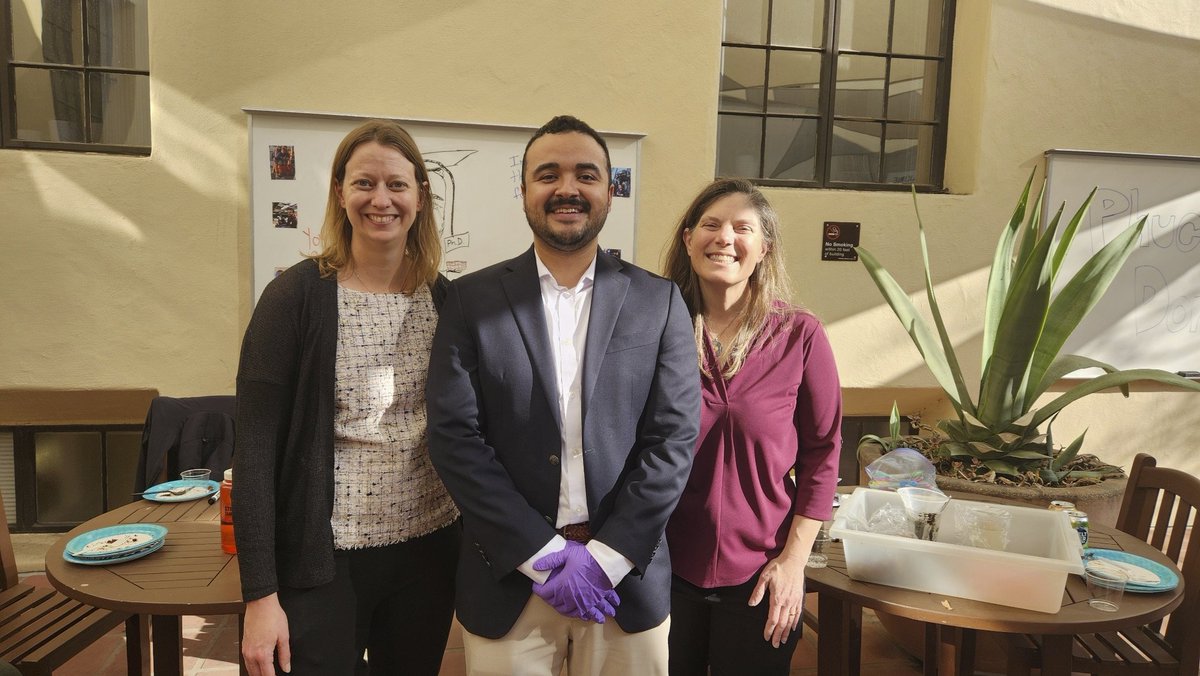 Ehlmann Research Group, Caltech (@ehlmannlab) on Twitter photo Congratulations to Dr. Sergio Parra on a successful PhD defense!
(Advisors, and pictured below with Serg: <a href="/bethanyehlmann/">Bethany Ehlmann</a> and <a href="/OrphanANME/">Victoria Orphan</a>) Congratulations to Dr. Sergio Parra on a successful PhD defense!
(Advisors, and pictured below with Serg: <a href="/bethanyehlmann/">Bethany Ehlmann</a> and <a href="/OrphanANME/">Victoria Orphan</a>)