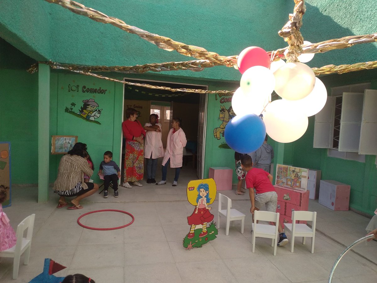 🏠Qué mejor manera de celebrar el Día del Constructor, que construyendo para el futuro. Una nueva casita infantil abrió sus puertas hoy en #SantaClara, fruto del trabajo de la Empresa Electromecánica de #JuntosPorVillaClara ¡Felicidades!