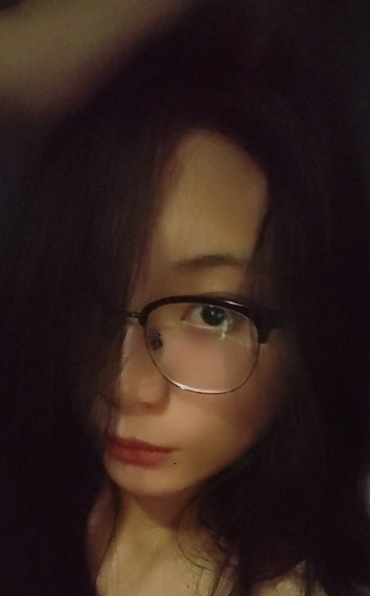 xiaoxv0's tweet photo. 最近的笨蛋照片 https://t.co/93iJjOGCh2