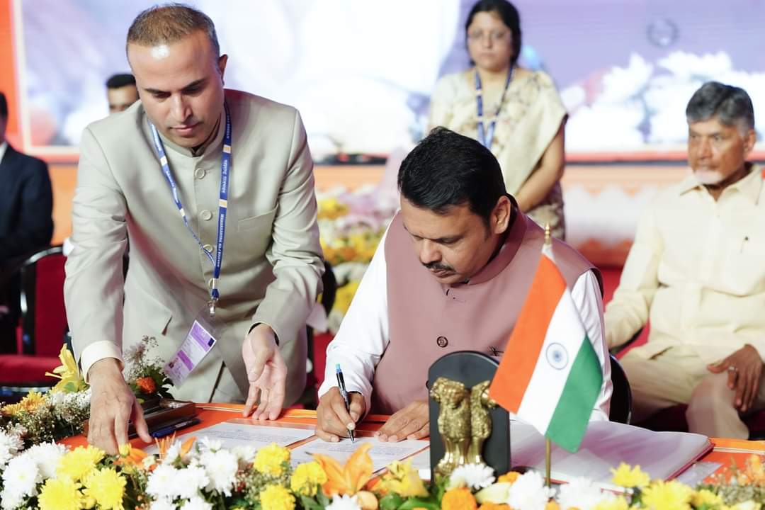 P91817231Pravin's tweet image. अखिल भारतीय विद्यार्थी परिषदेचे पूर्व कार्यकर्ते दूरगामी विकासाचे व्हिजन असणारे,संवेदनशील आणि लोकाभिमुख नेतृत्व महाराष्ट्र राज्याचे नवनियुक्त  मुख्यमंत्री म्हणुन श्री.देवेंद्र फडवणीस यांनी शपथ ग्रहण केल्याबद्दल मनःपूर्वक अभिनंदन.
#Maharastra #devendra