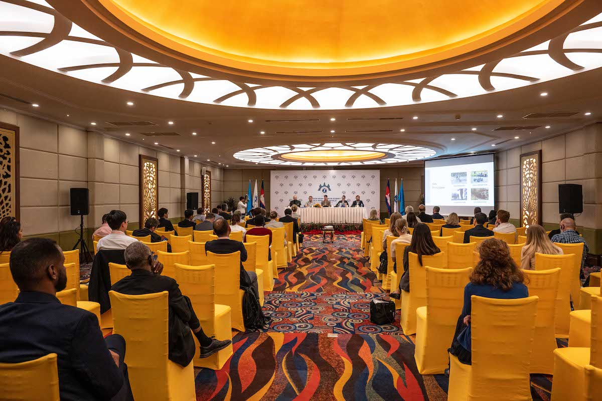 herorats's tweet photo. At #RevCon5, #APOPO joined the 'Innovation in Humanitarian Mine Action' event to showcase Animal Detection Systems and advancements in land release. With 32 #HeroDOGs in Ukraine, we’re scaling up efforts for 2025. #MineAction @UNDPUkraine @MAGsaveslives @mineconomdev https://t.co/lFGyUihZHZ