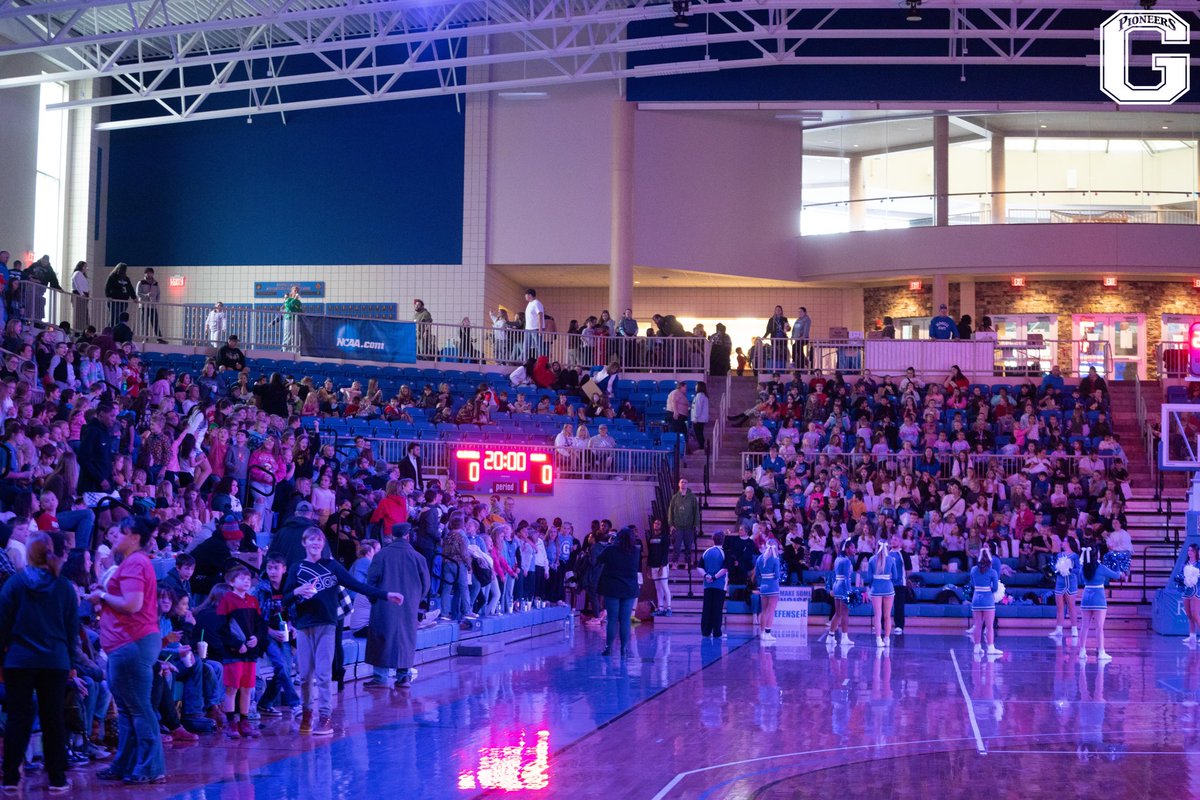 GSUpioneers's tweet photo. 1️⃣,4️⃣0️⃣0️⃣+ students
1️⃣3️⃣ schools
2️⃣ wins

What a Kids Day!

#GoPioneers https://t.co/oOw2XJ0VDg