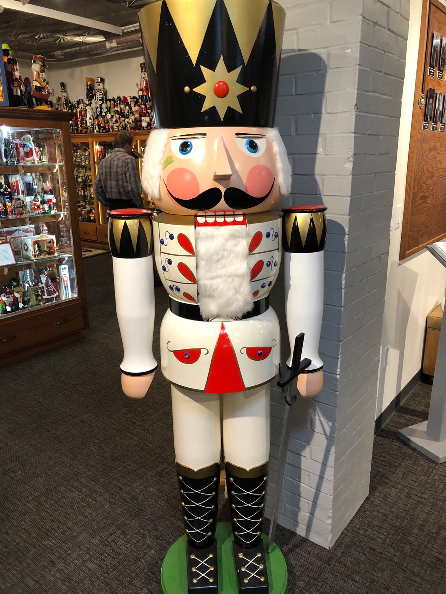 NobilityofOrder's tweet photo. Nutcracker collection, Luverne, MN: https://t.co/Qb74rcmv9d