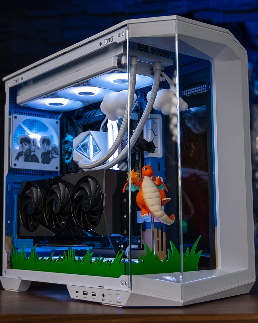 FlowUPofficiel's tweet image. Un PC Custom de folie pour @Waolol en collab avec @msifrance & @PhenomGreg 🔥💯
Avec Dracoloss aux commandes ce PC custom a probablement le meilleur Airflow ! 💨
#msi #modding #pcmodding #casemodding #pcgamer #pokemon #pokémon #pokemoncommunity