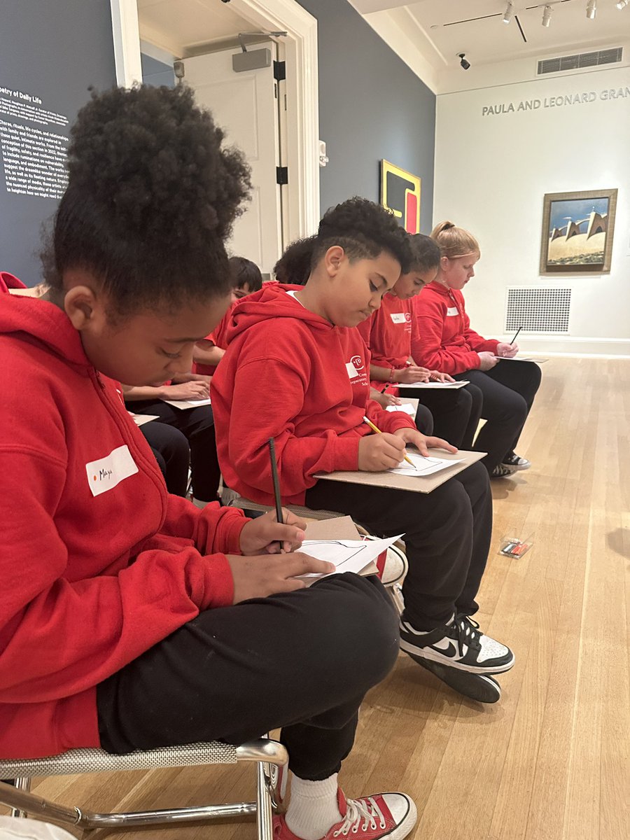 GuyonNicole's tweet image. @Community_Prep is back @risd to learn from the 8th grade