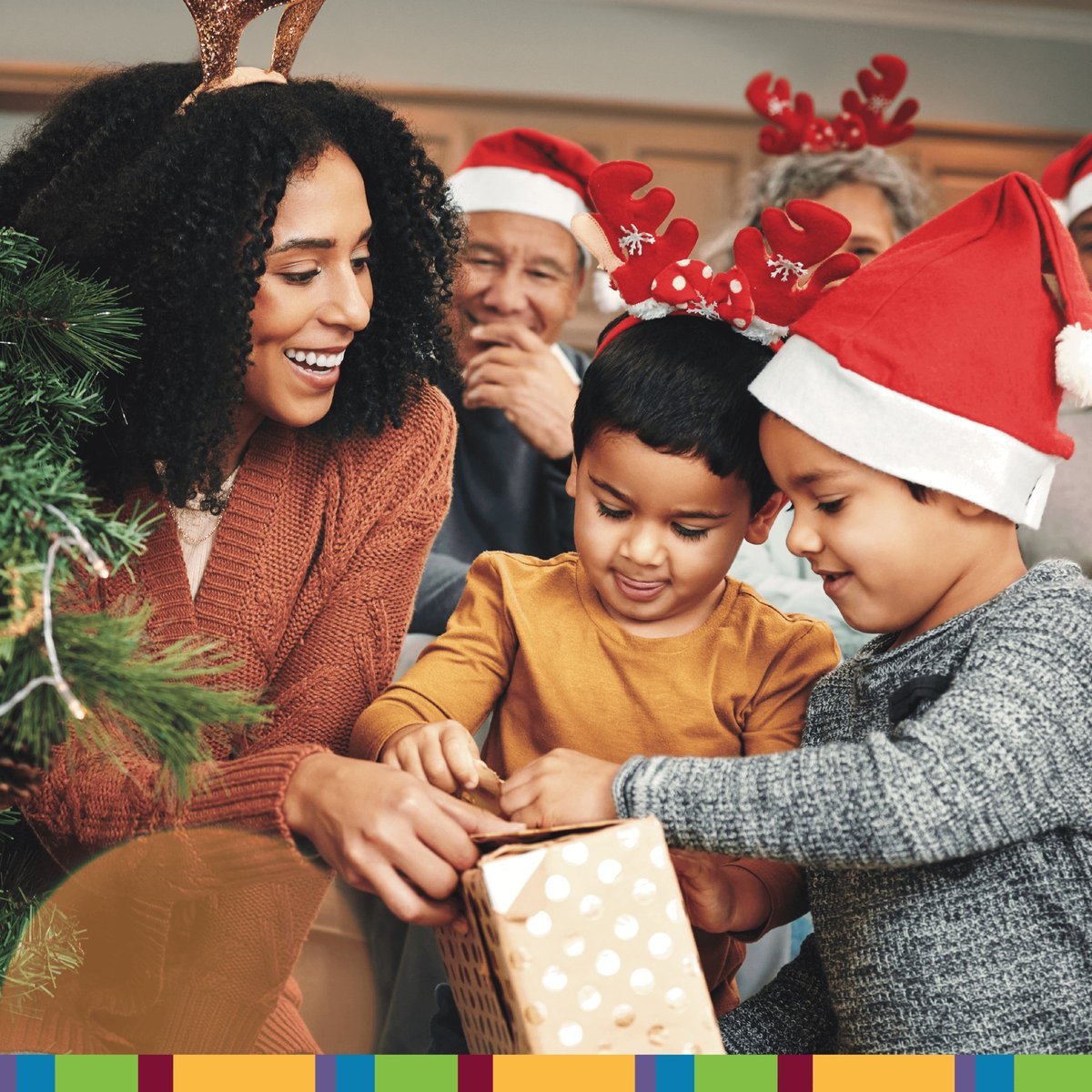 MembersOwn's tweet photo. Ready to "sleigh" the holidays with smart money moves at MembersOwn? We're here to help you budget!

Come in to review your credit report and we’ll share helpful advice at no charge. Call or text us at 402.436.5365. https://t.co/1bdNVtD2sG