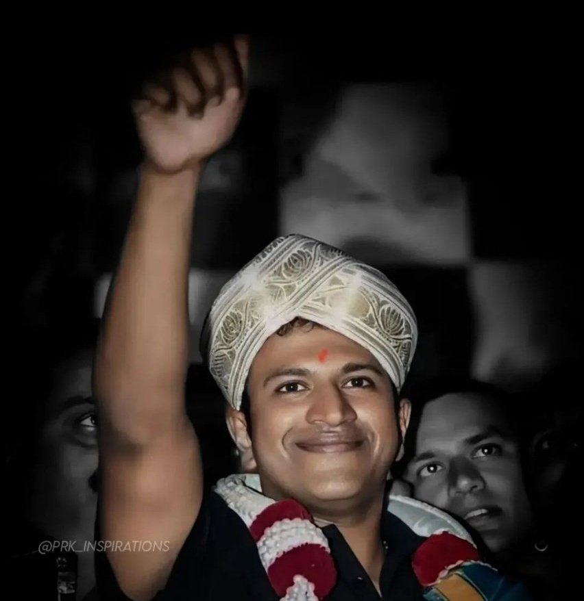 Likhithh_17's tweet photo. ಧರೆಗೆ ಬಂದ ಭಗವಂತ❤️

#DrPuneethrajkumar https://t.co/ErX47Zo2ct