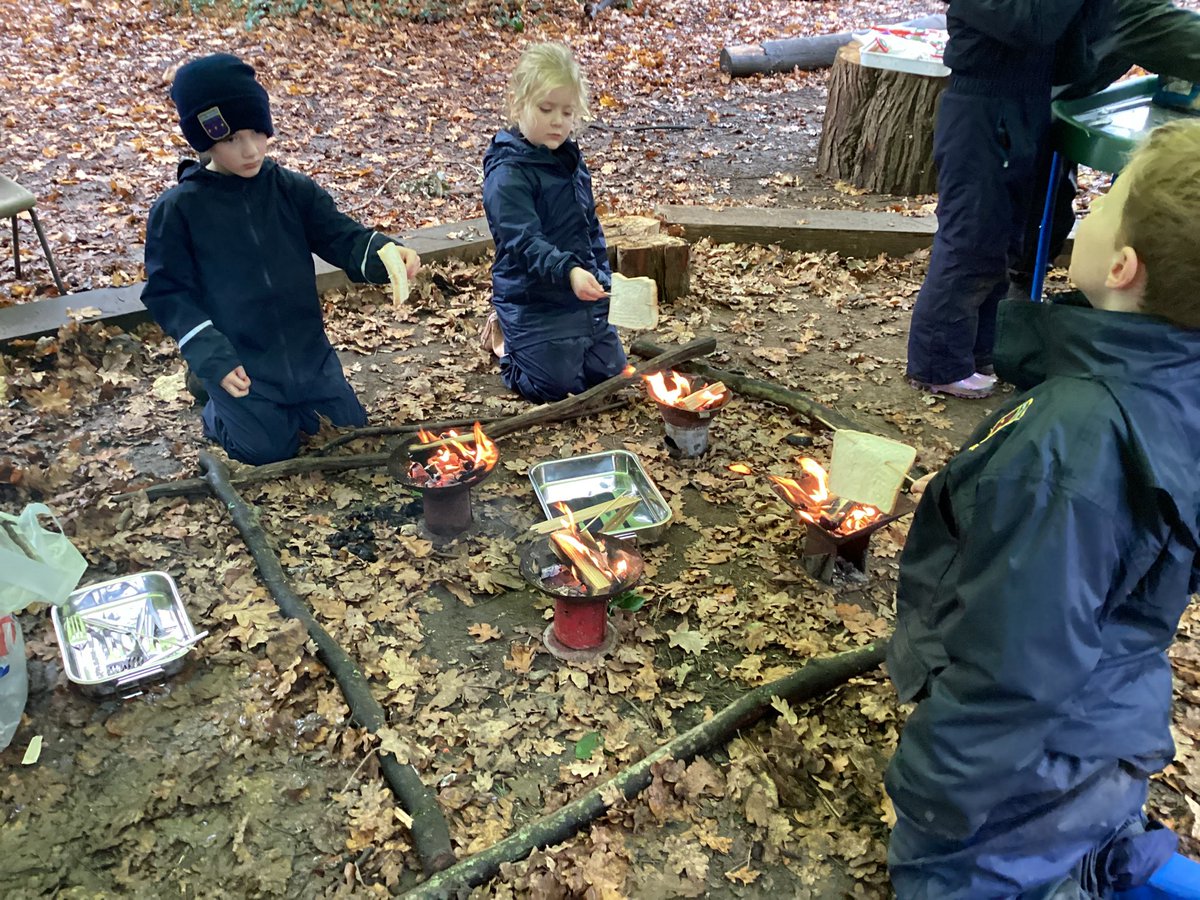 StNicksForest's tweet photo. Who doesn’t like hot buttered toast, especially when you’ve toasted it yourself on an open fire #StNicksForestSchool #StNicksYear2 #StNicksYear1 #StNicksLowerSchool what a cosy afternoon https://t.co/hPsVPqabhy