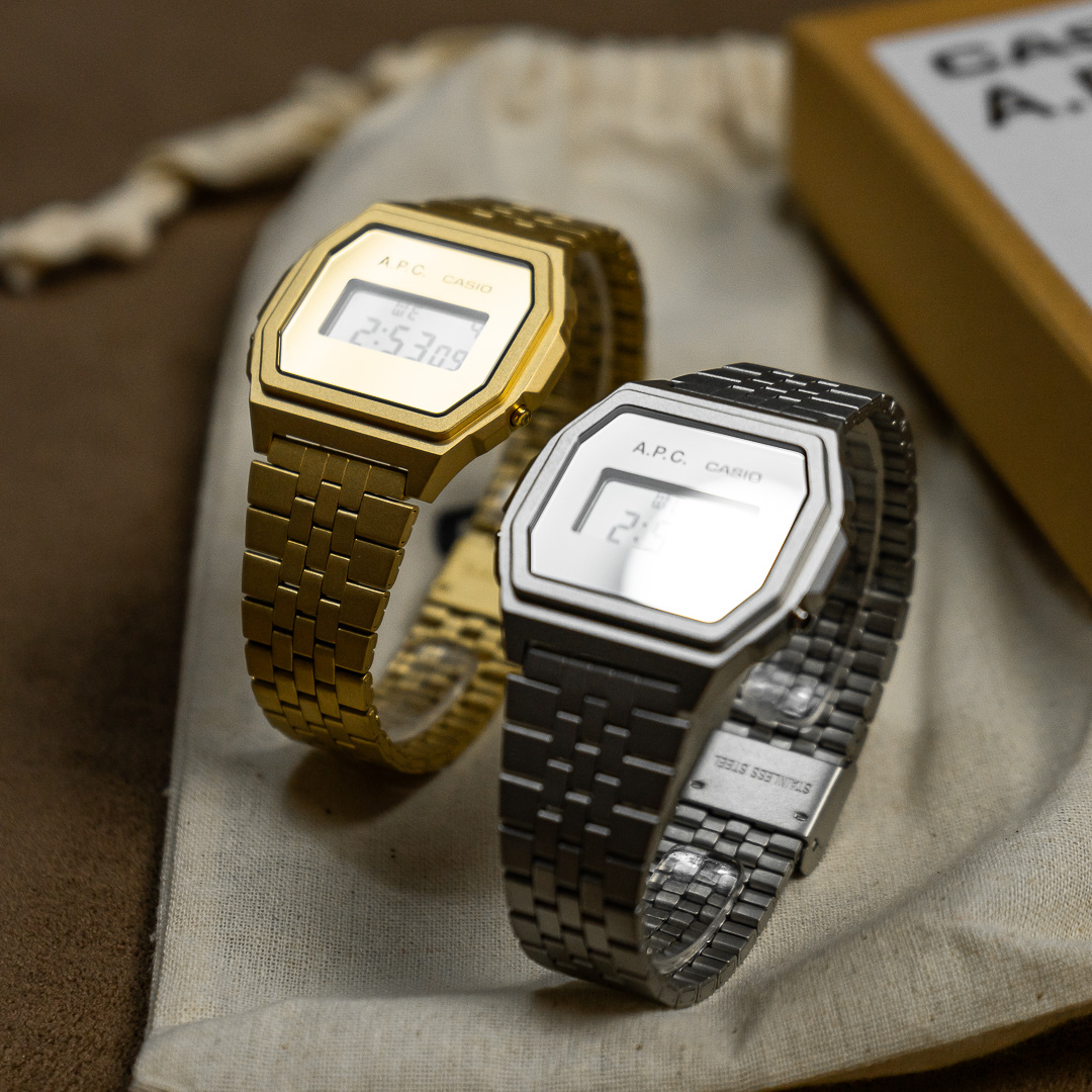 SLKTN_store's tweet photo. CASIO, French Style!
A.P.C. x CASIO A1000
Im Store und Online-Shop erhältlich.
LINK: https://t.co/V78szW4AOA
#casio #casiovintage #slktn #solekitchen #casioretro #casioxAPC #apc #casioA1000 https://t.co/OPqDz39g4k