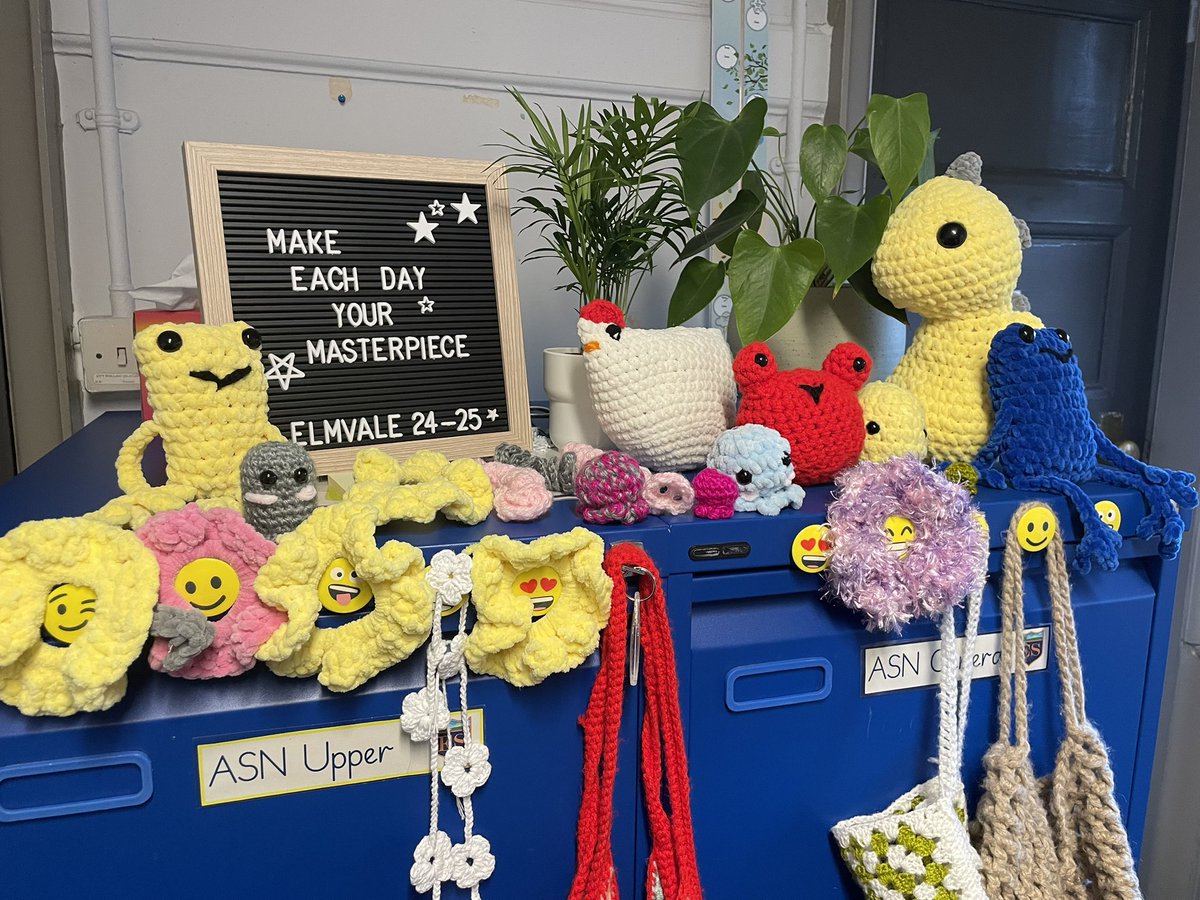 One of our very creative pupils has been busy making a range of items to sell at the Christmas Fayre tomorrow. An entrepreneur in the making, with a wonderful talent. 🎄Best be quick, they are likely to sell out fast! 🎄