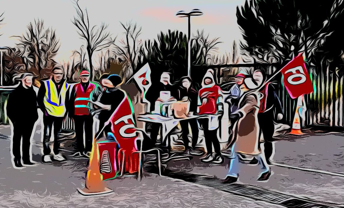 Mobilisation au cerema contre les 3 jours de carences, la baisse de 10% des salaires en cas d arrêt de travail, la casse du service public,