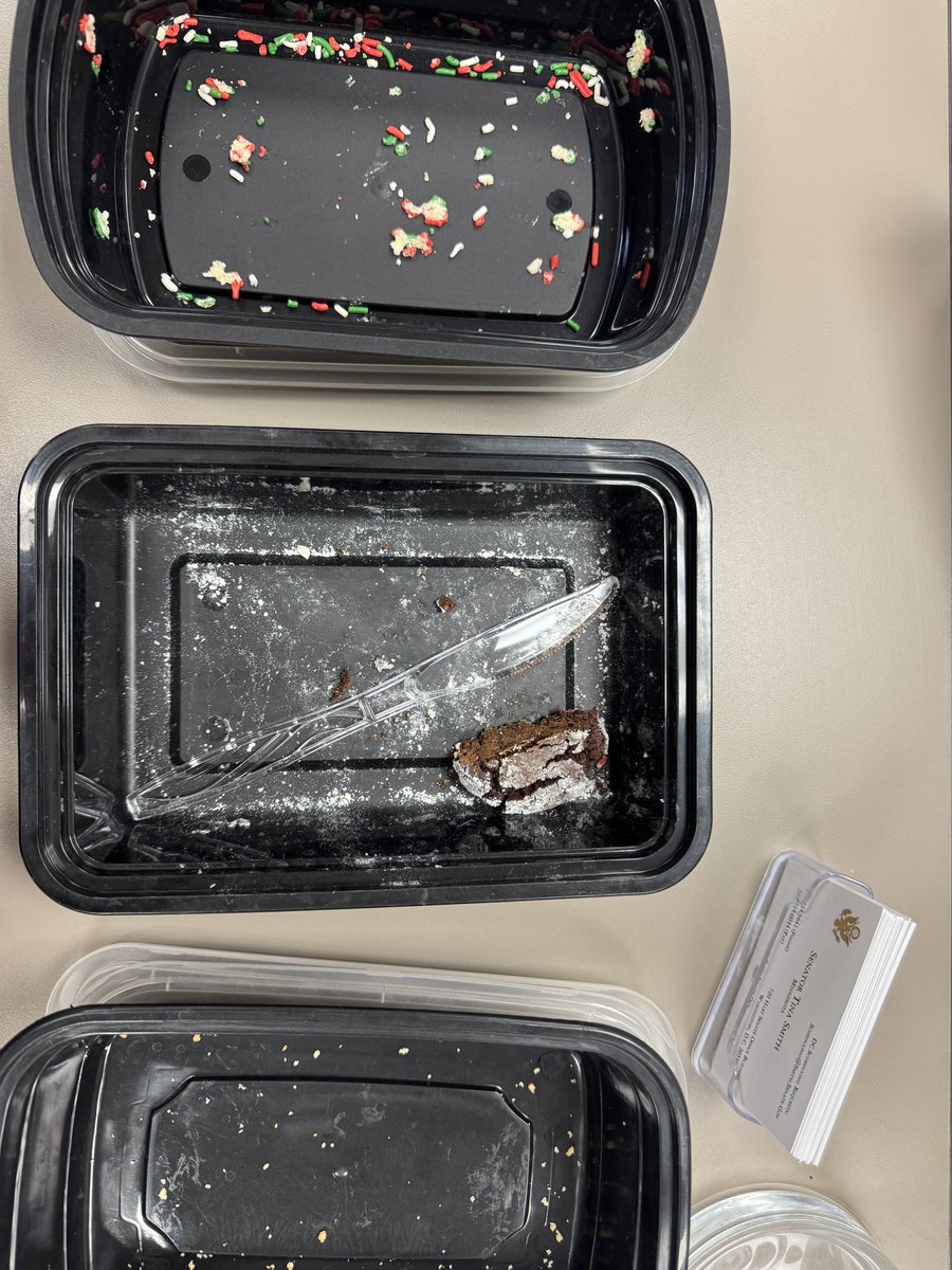 Tina Smith tweet media