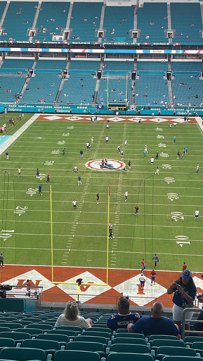 For Sale: Need two tickets to the game against the Jets this coming Sunday? 

See pictures for view and block/seat numbers. Good view of home tunnel and 100% in the shade!  No parking unfortunately. 

DM if interested!

#GoFins