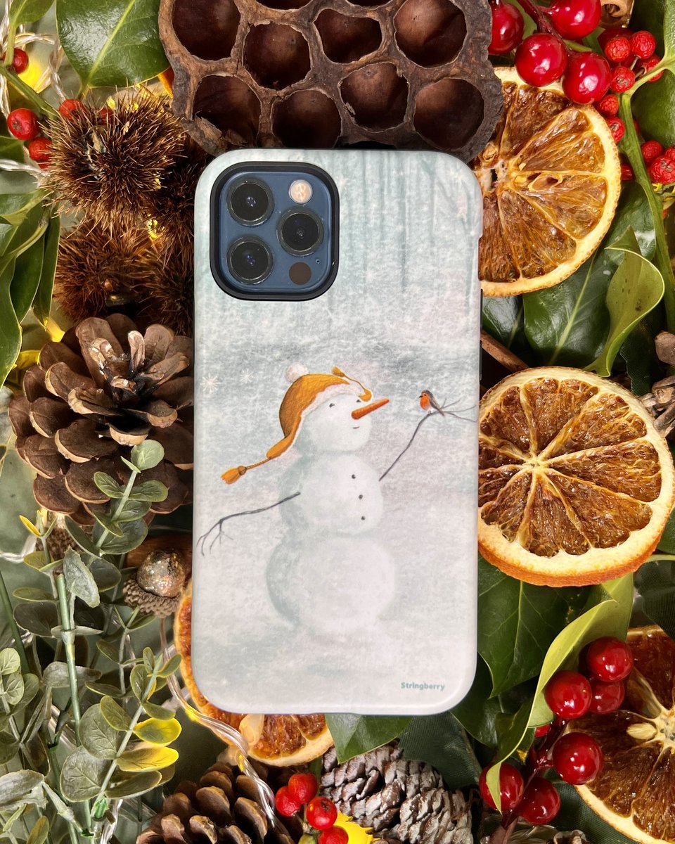 StringberryUK's tweet photo. How cute is this snowman phone case? It’s like having a mini winter wonderland in your pocket. Perfect for those who love the festive season and want to carry a bit of snowy charm with them wherever they go. ❄️⛄️
What’s your favourite winter accessory? https://t.co/MEIynI7hfm
