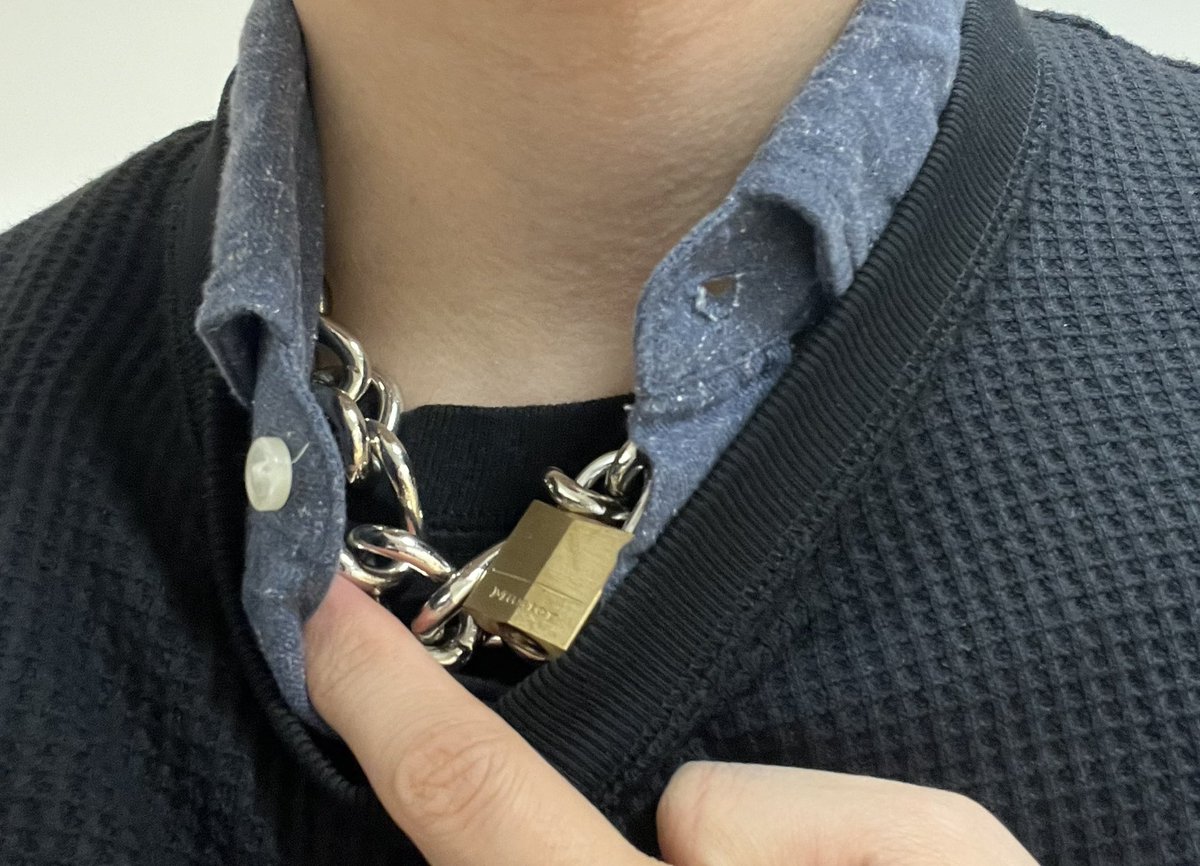 Bootlicker96's tweet photo. OOTD for work https://t.co/fgpS25IMfg