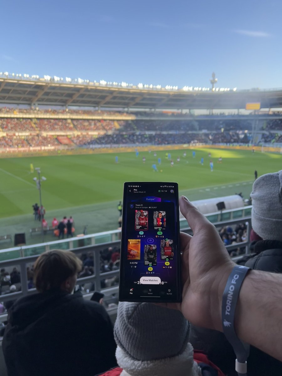 Huge thanks to <a href="/Sorare/">Sorare</a> for this amazing experience. Especially <a href="/Momosorare/">Momo Sorare</a> 🙏

The day was perfect, I felt full atmosphere of italian football here at #Torino and #Napoli match. Both teams have amazing fans and I had a privilege to meet some of them personally. <a href="/futbol_fatatas/">Herra Sorare</a> 👋