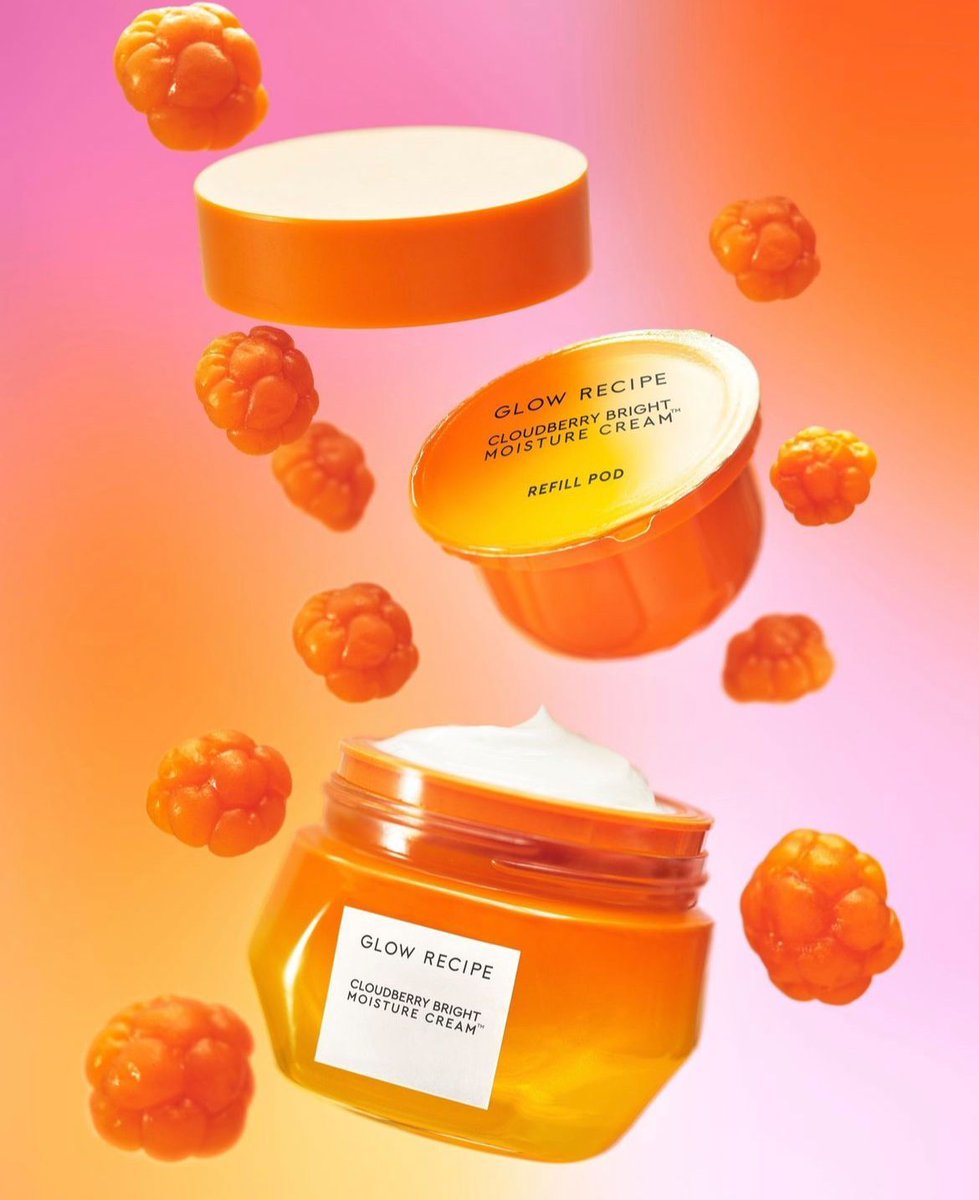 glittermagazine's tweet photo. Glow Recipe has announced their new Cloudberry Bright Moisture Cream, which will be available on December 10. 🧡

#GlowRecipe https://t.co/YR8jrBQQPA