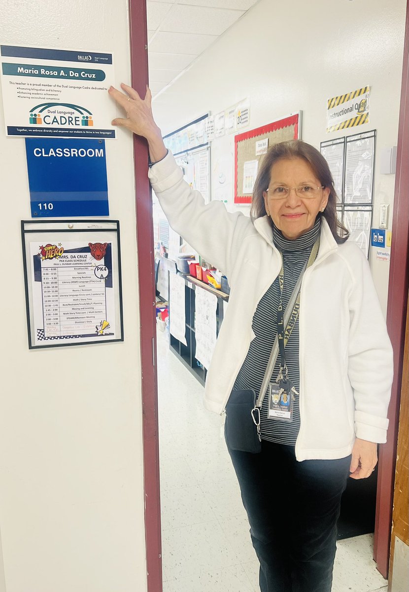 ftm0425's tweet photo. Honored to have presented the 2024-2025 Dual Language Cadre certificate today to Mrs. María Da Cruz, PreK teacher @PaulDunbarLC, in recognition for being selected as a DL Cadre member. Excited to collaborate, grow, and contribute to the advancement of DL education. @duallanguage https://t.co/l83mLzT6Uq