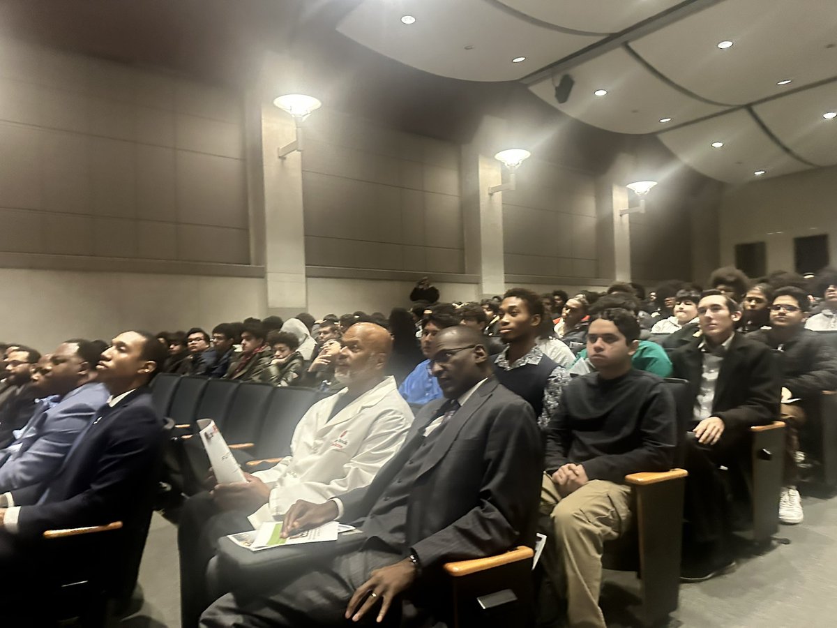 Lissette María-Colón Collins (@lissettecc13) on Twitter photo Exciting day in Yonkers! Our MBK students joined us for the MBK Future Career Series at the Yonkers Riverfront Library Auditorium. Students engaged with inspiring panelists, from doctors to business leaders, sharing their journeys to success! MBK all day!! <a href="/YonkersMBK/">MBK Yonkers</a> Exciting day in Yonkers! Our MBK students joined us for the MBK Future Career Series at the Yonkers Riverfront Library Auditorium. Students engaged with inspiring panelists, from doctors to business leaders, sharing their journeys to success! MBK all day!! <a href="/YonkersMBK/">MBK Yonkers</a>