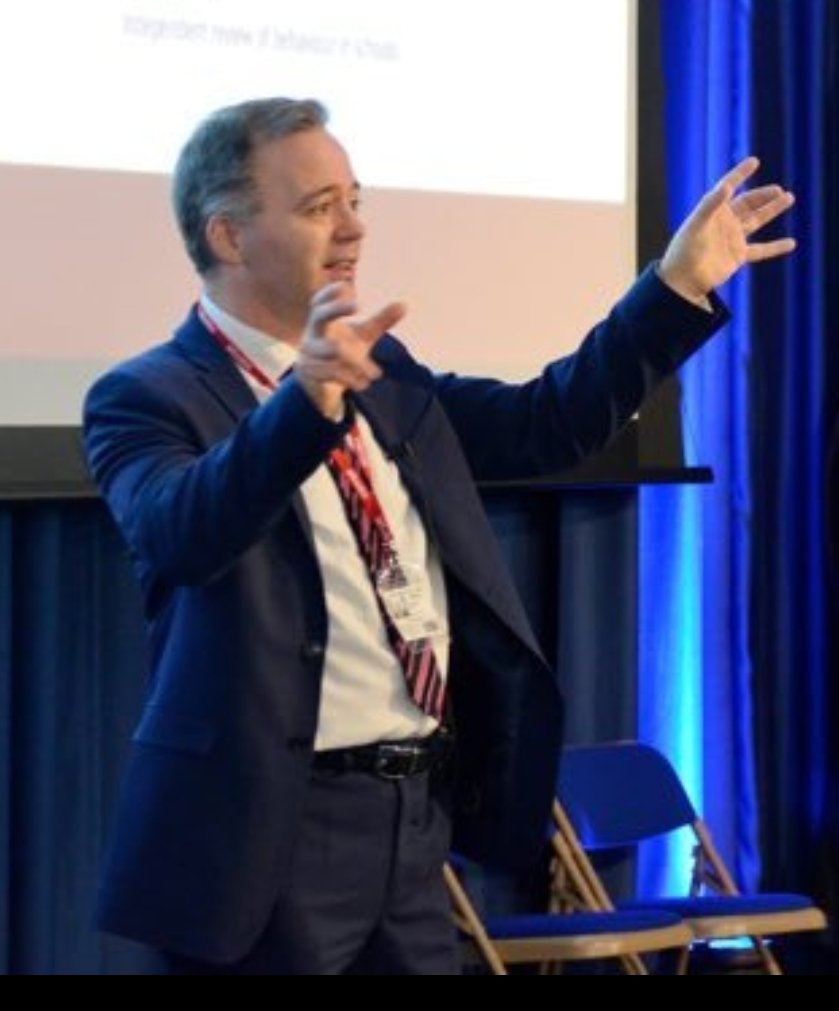 mathswednesday's tweet photo. I was watching @tombennett71 videos  10 years ago, and advising NQT's and ITT to do the same. 

He gave practical, common sense advice on managing challenging behaviour, and it was obvious he had been in a classroom. 

Surprisingly some don't recognise his expertise. 🤯 https://t.co/SNNgolJTCD