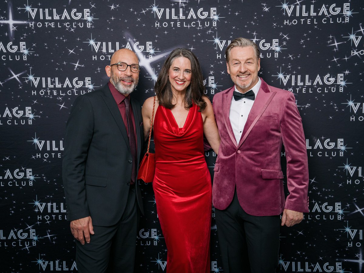 Deborah Niklaus Model tweet media