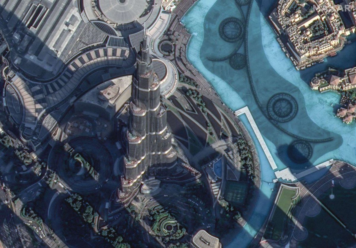 BREAKING: <a href="/Maxar/">:)</a> tasking is here on SkyWatch! 🌎 Now featuring WorldView Legion, delivering stunning 15cm HD and 30cm imagery and industry-best precision.

Ready to redefine geospatial insights?
🔗 hubs.li/Q02-BmDw0

#Maxar #WorldViewLegion #SatelliteImaging #Geospatial