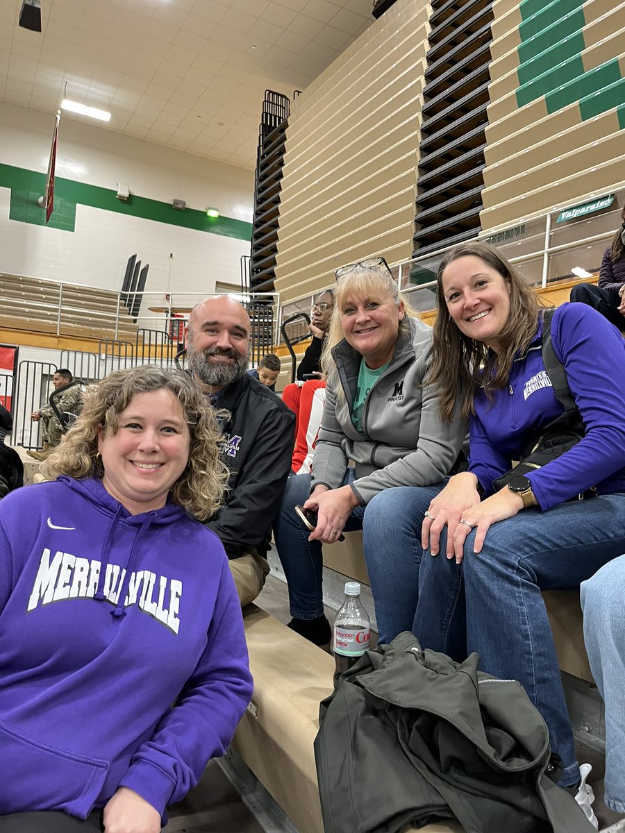 read4fun4ever's tweet photo. Yesterday, I went with a group of administrators to support the Lady Pirate wrestling team as they faced Valpo. #PiratePride https://t.co/1ooBEtjmgg