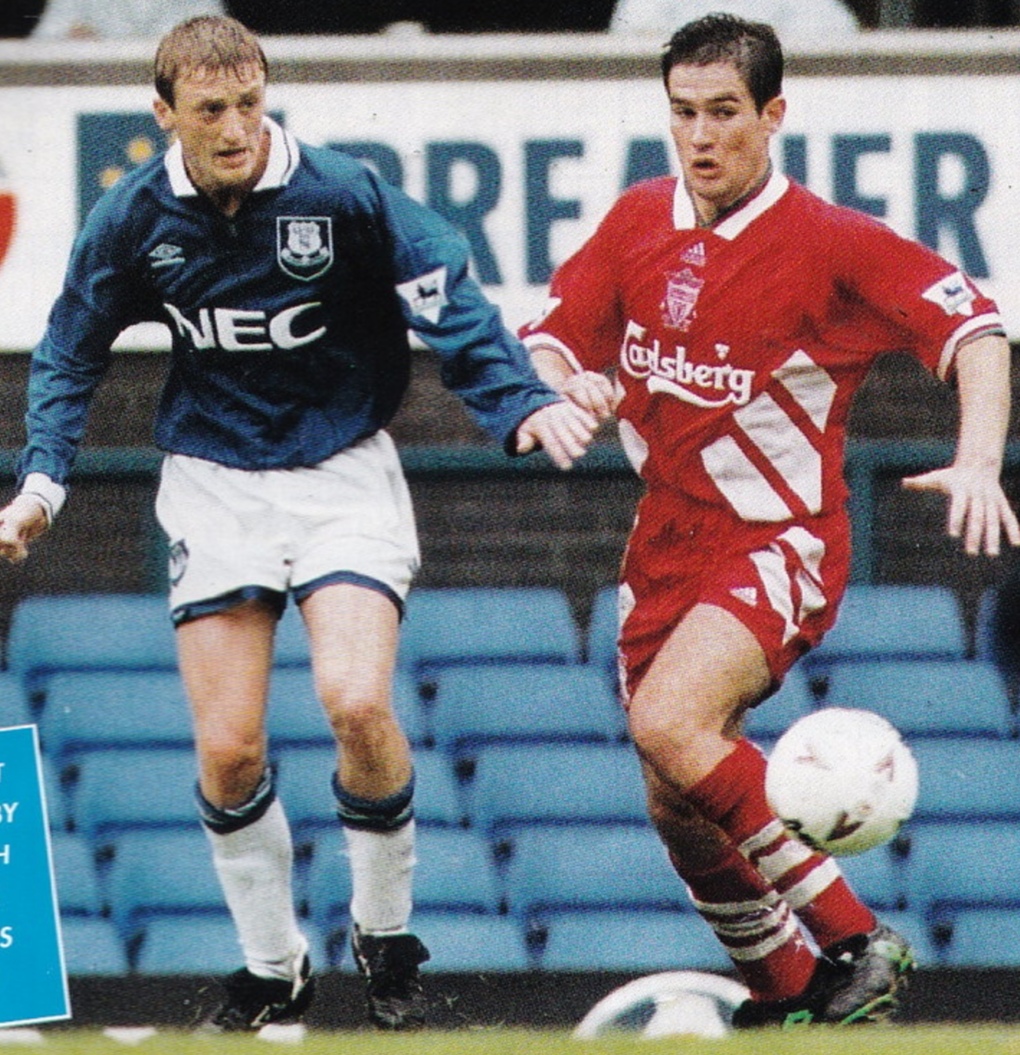 PremiershipYrs's tweet photo. FLASHBACK ⚡️ #EVELIV 

Here's a rare one. Bet you haven't seen this picture before...

Tony Grant and Nigel Clough in action during a reserve team derby at Goodison in September 1994. Both players scored that day in a 1-1 draw.

#Everton #Liverpool #Merseyside #90s @Tony11grant https://t.co/JMSXHbfV49