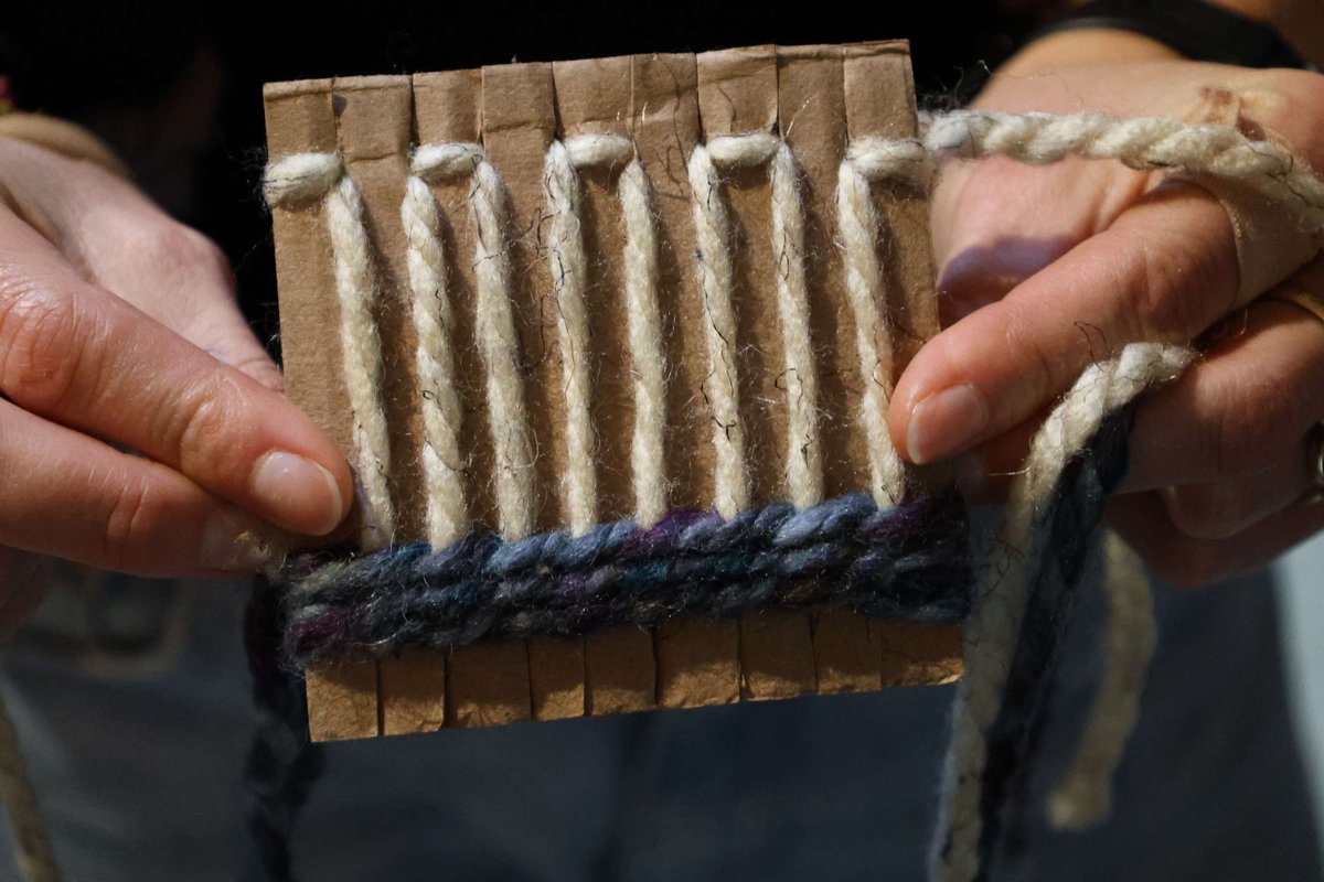 CoastMtnAcademy's tweet image. Grade 9 class students had the incredible opportunity to participate in a hands-on traditional weaving workshop with Spelexilh Anjeanette (Angie) Dawson of the Sḵwx̱wú7mesh Úxwumixw.
Thank you Angie for sharing your deep knowledge and skills. #culturallearning #traditionalarts