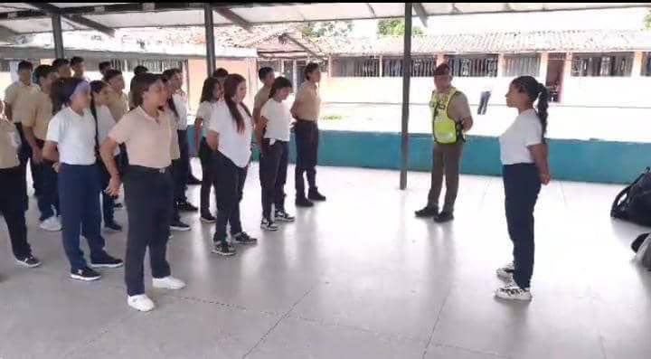 GJ. Domingo Hernández Lárez tweet media