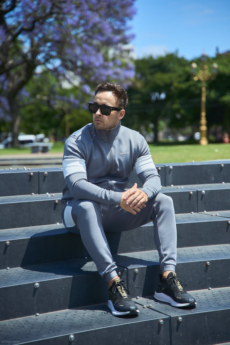 JorgeGuevara_'s tweet photo. Grey or Blue? 👇🏼 @SikSilk ‘24 🐺
•
•
•
#SikSilk #FollowTheMovement #Activewear #Argentina https://t.co/MnZOP5SArr