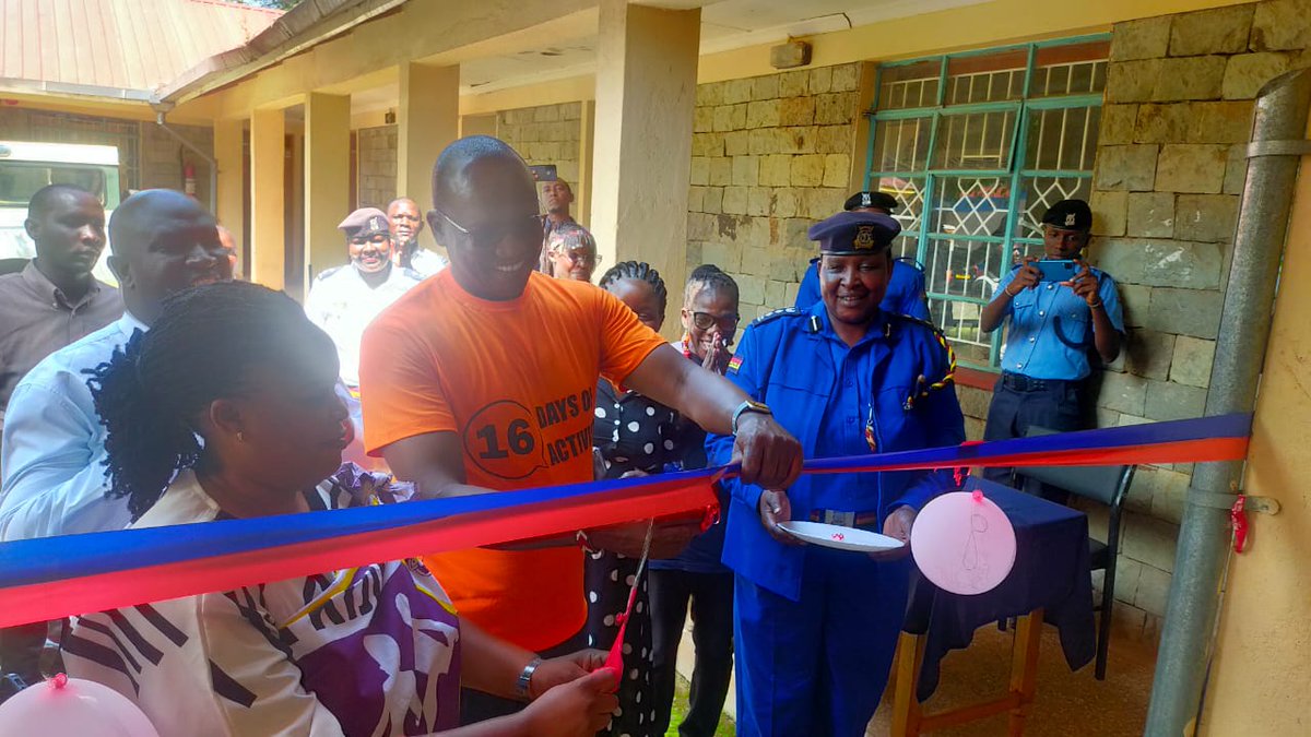 RButula's tweet photo. REEP in partnership with CCGD, today launched Butula police station CPU. The event was graced by Hon. Odera the deputy governor Busia county. Minors in Butula will now have a place to be held.
@equalitynow 
@COL4D 
@UraiaTrust https://t.co/ifgdxtwWzp