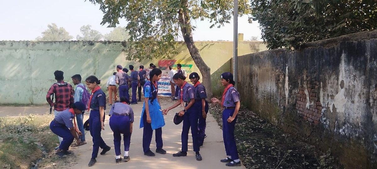 आज नेहरू युवा केंद्र,कैमूर द्वारा "अंतर्राष्ट्रीय स्वयंसेवक दिवस" पर आयोजित कार्यक्रम में उपस्थित रहा।
