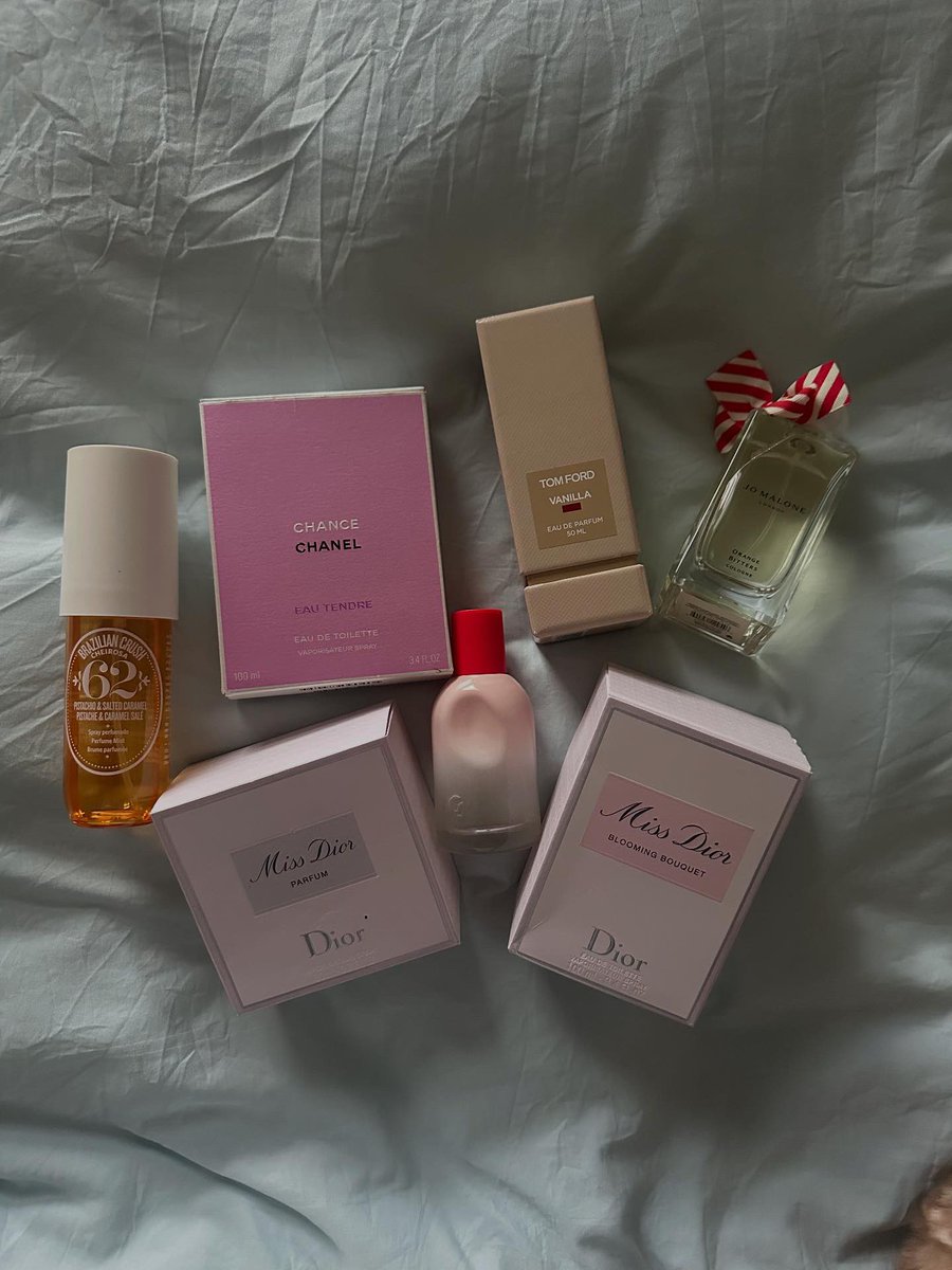 Coolest girl I know just randomly blew 1k on perfumes I recommended. Yay