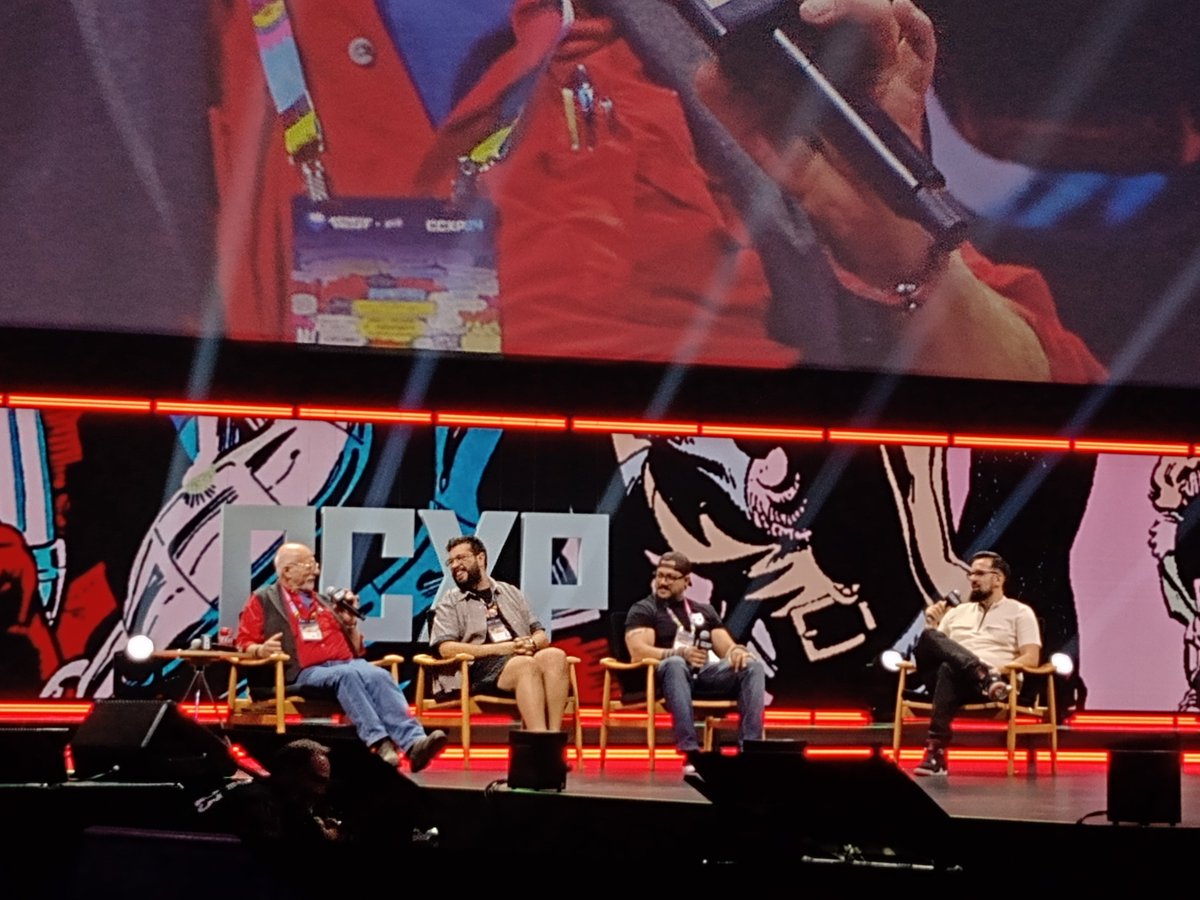 Chris Claremont, Lucas Werneck e RB Silva no painel "A Mim, Meus X-Men", falando sobre a trajetória dos mutantes mais famosos da Marvel nos quadrinhos, TV e cinema. 

#CCXP24  #XMen