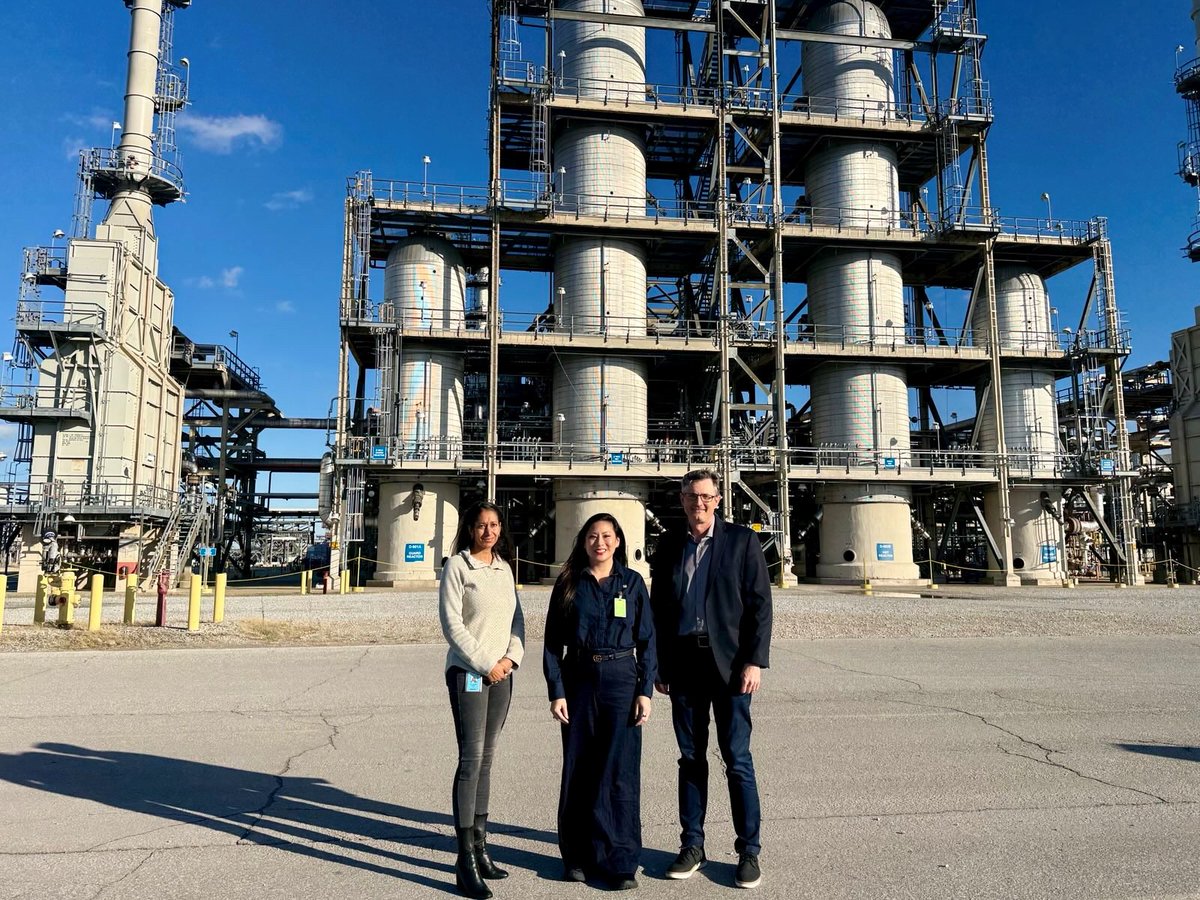 We were honored to host Commissioner <a href="/CarolineDPham/">Caroline D. Pham</a> from the U.S. Commodity Futures Trading Commission, touring our trading and shipping business and Whiting refinery. 📈🛢️

We’re excited to serve as a resource to Commissioner Pham on issues facing the <a href="/CFTC/">CFTC</a>. 🤝💼