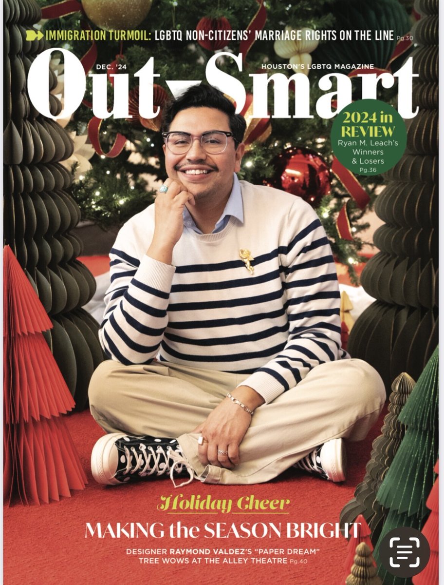 GiGis_Play_Hou's tweet image. Celebrating our Site Manager, Raymond Valdez, for being named the 2024 Christmas tree designer of the year! 🎄🌟 Congratulations, Ray! We're so proud of you, and remember "WE KNEW YOU WHEN" #ChristmasTreeDesign #OutSmartMagazine