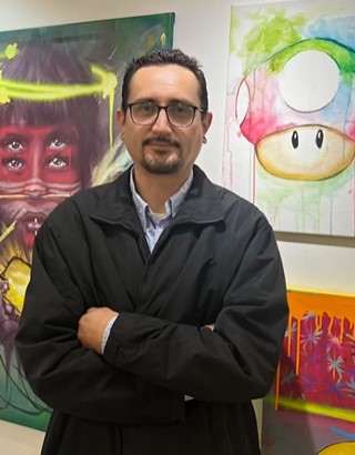 CECUMiami's tweet photo. 🎨 Apoyemos a los artistas ecuatorianos 🇪🇨 Daniel Proaño Mancero y Liam Dávalos en la Red Dot Miami Feria de Arte durante la Semana del Arte Basel de Miami del 5 al 8 de diciembre 2024. ¡Visítalos en el Booth 1800! ✨ #ArteEcuatoriano #RedDotMiami #ArtBasel
@Goldentooth_81 https://t.co/GXDiFI4sQz