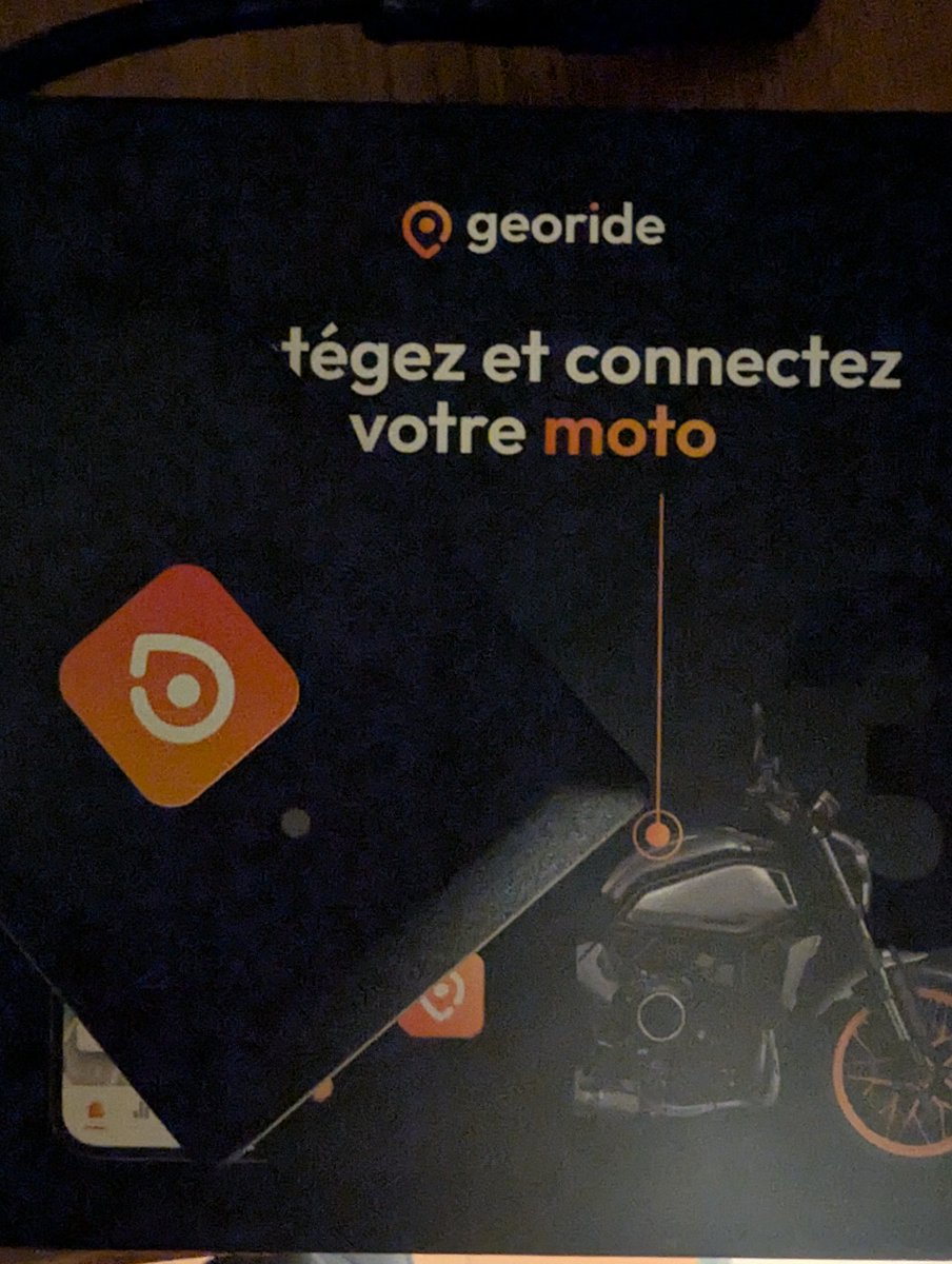 Salut <a href="/zekinkin/">𖤐 KinKin 𖤐</a> merci pour le code ,
<a href="/GeoRideFR/">GeoRide FR</a> , demain il fera jour pour l'installation