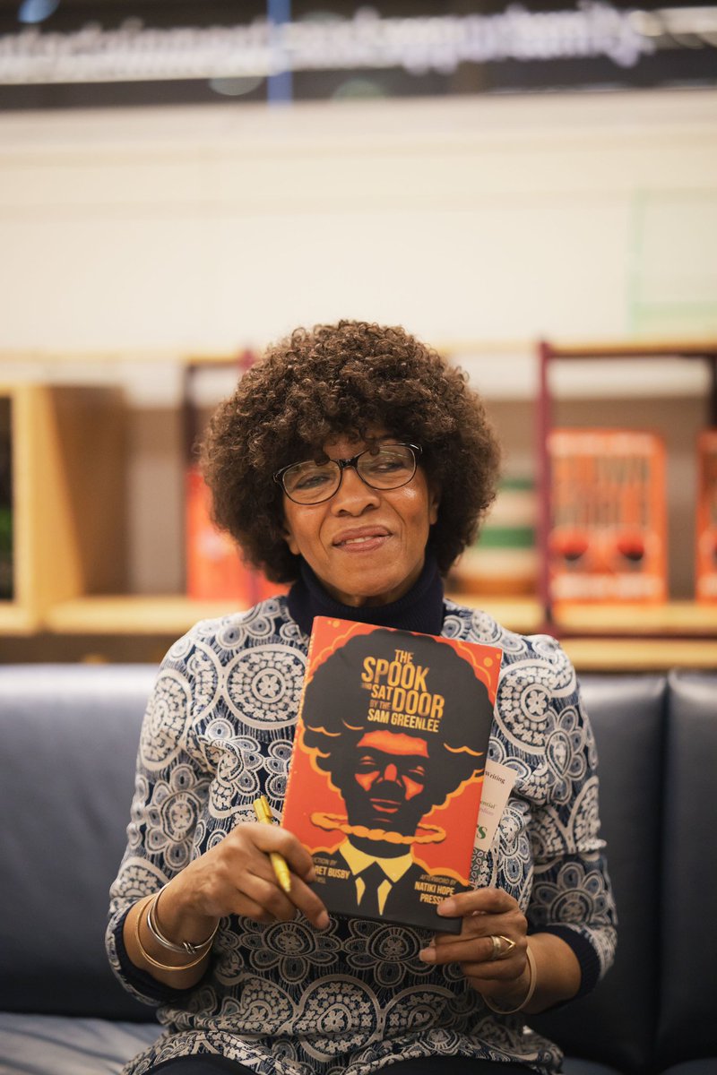 The Floor Magazine tweet media