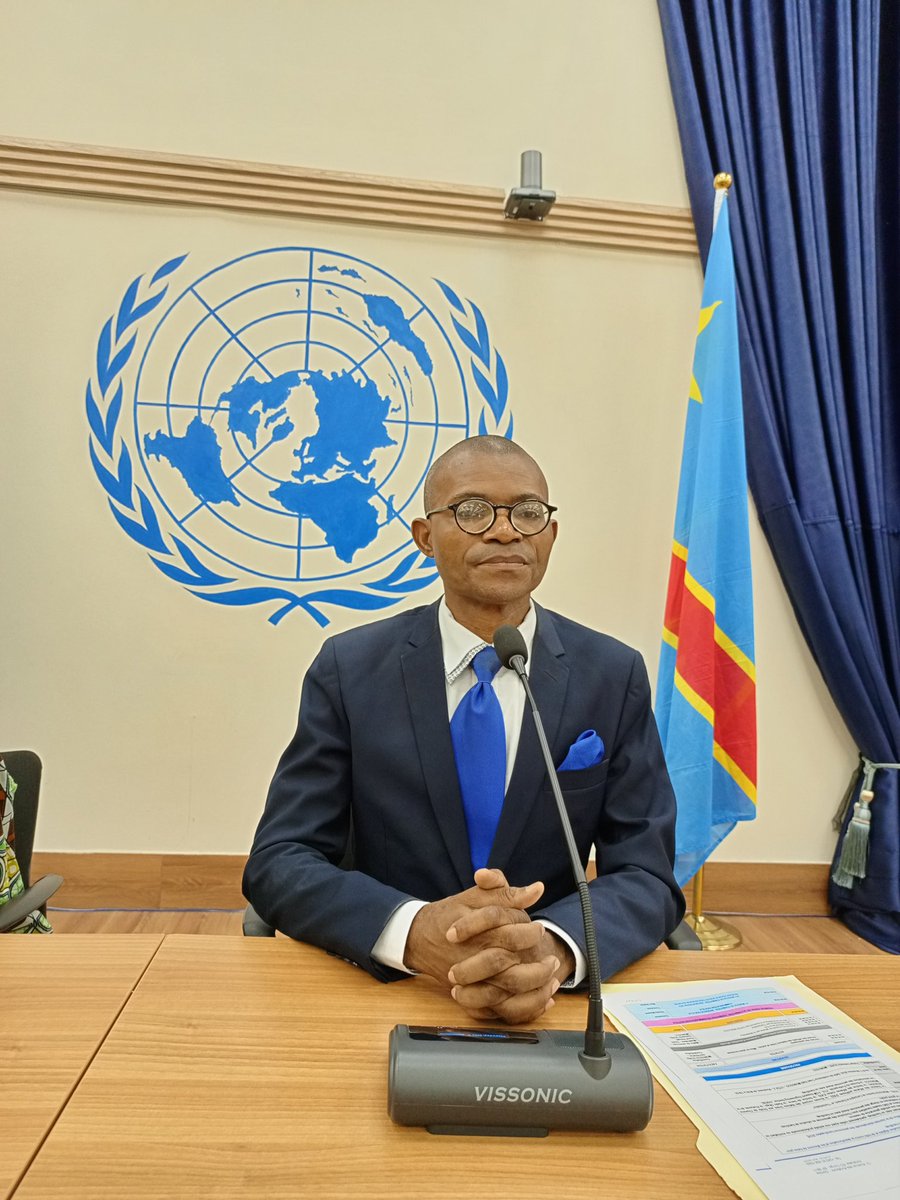 DavidFundi10102's tweet photo. La @MONUSCO et ses partenaires pour valoriser les compétences des #PVH sur les plateformes numérique à travers la #Formation en communication digitale, la désinformation et les discours de haine. https://t.co/QpIjWVUEIK